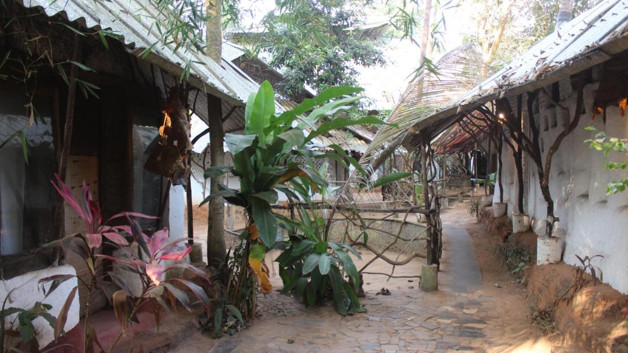 Saraya Acomodação com café da manhã Sangolda Exterior foto